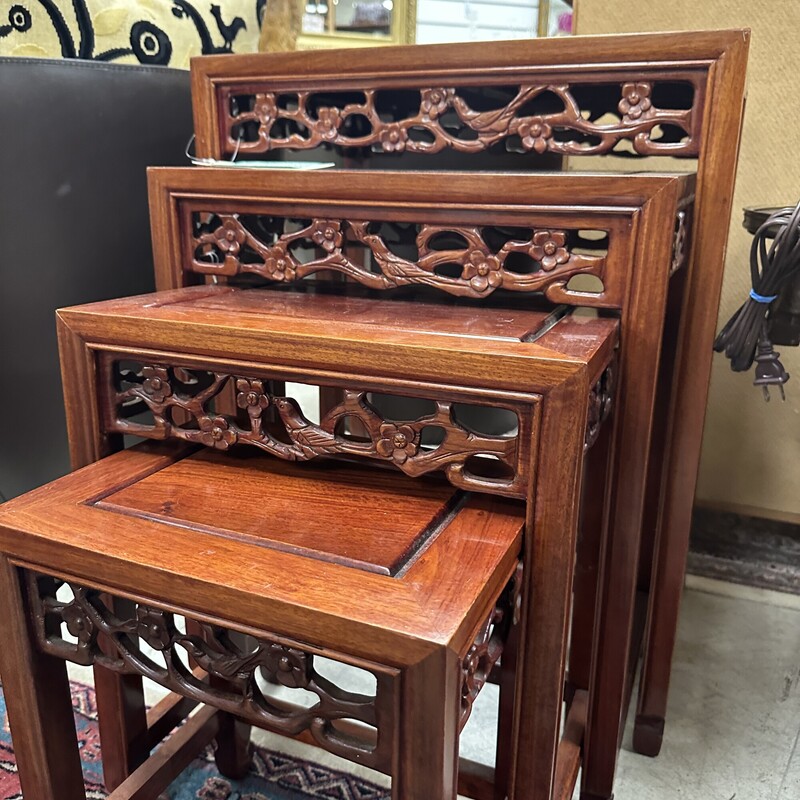 Nesting Carved Rosewood Tables, SET 4.
Size: 20x14x26 (biggest table)