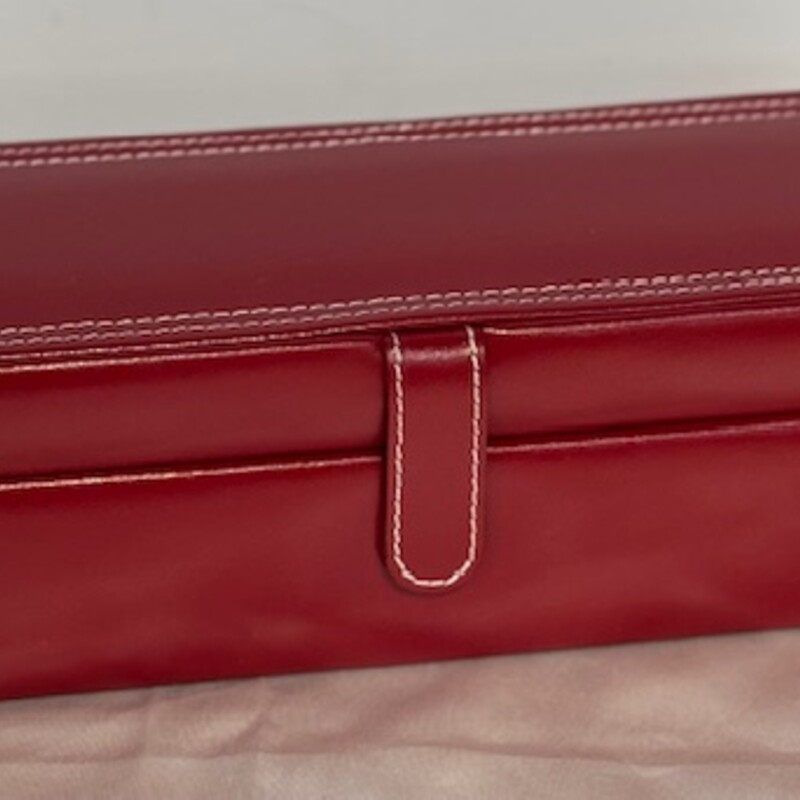 Bombay Leather Travel Jewelry Box<br />
Red White<br />
Size: 11x3H