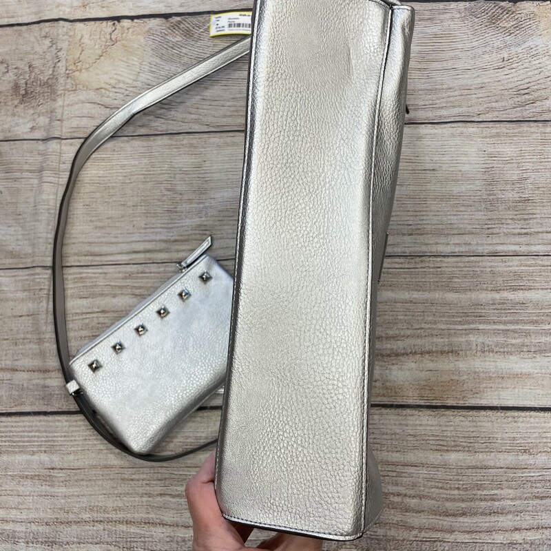 Purse, Silver, Size: None