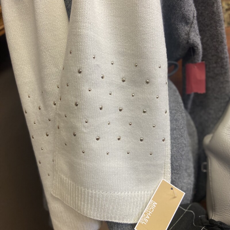 NWT Crm/gld Stud Scarf<br />
Crm/Gld<br />
Size: R $118