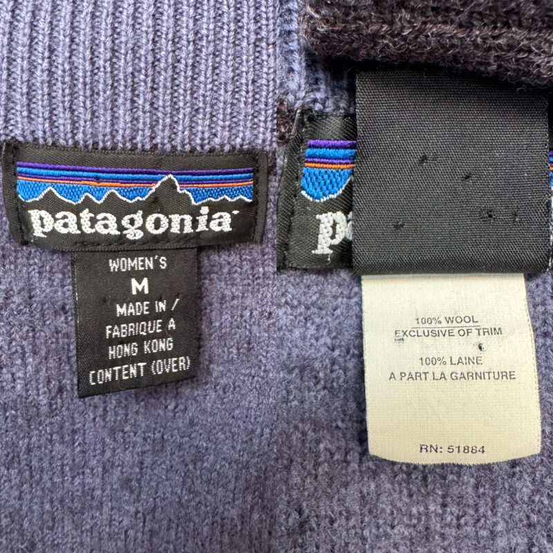 Patagonia Zip Jacket<br />
100% Wool<br />
Color:  Lavender<br />
Size: Medium