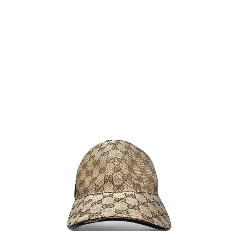 Gucci Gg Canvas Baseball Hats

Size: Medium 58

In very good condition. Light wear to the exterior trim of hat.

Does not come with the original dust bag or box.