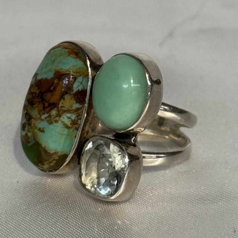 925 Arya Turquoise Ring
Silver Green Size: 7.5