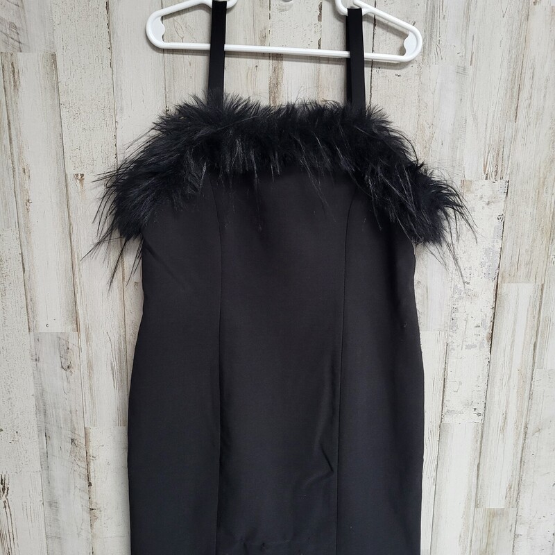 8/10 Black Feather Dress