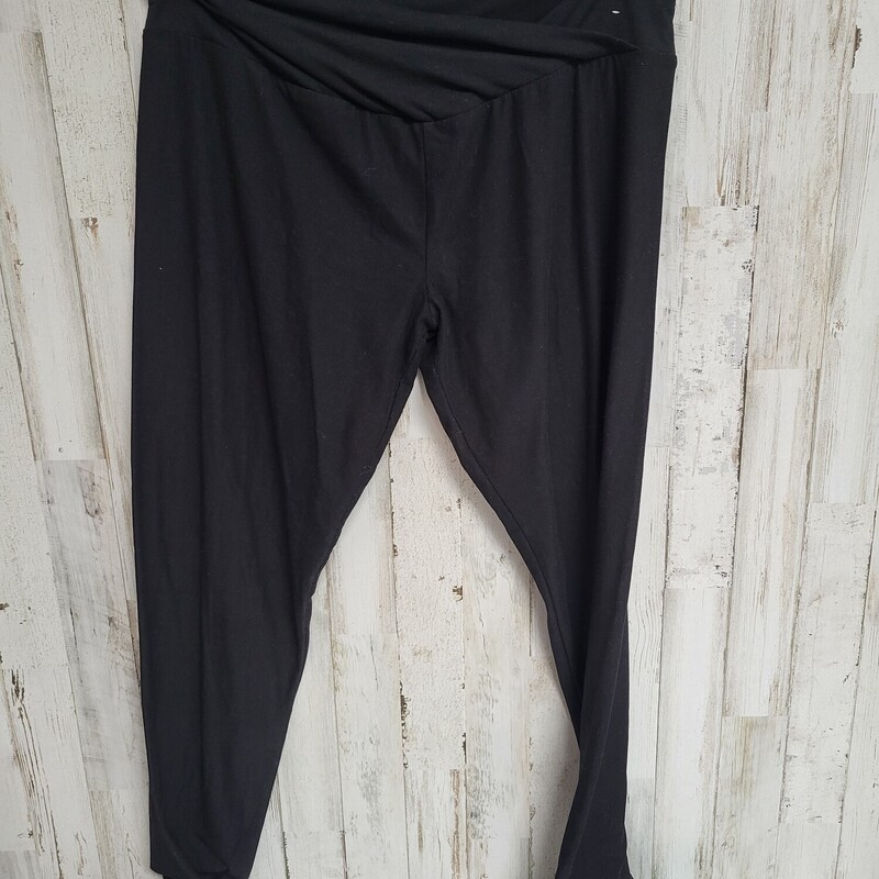 XL Soft Black Crossover L