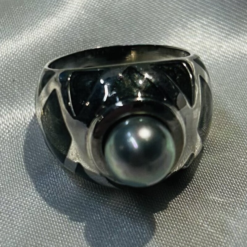 925 Lauren G Adams Enamel Ring
Gray Silver Size: 7