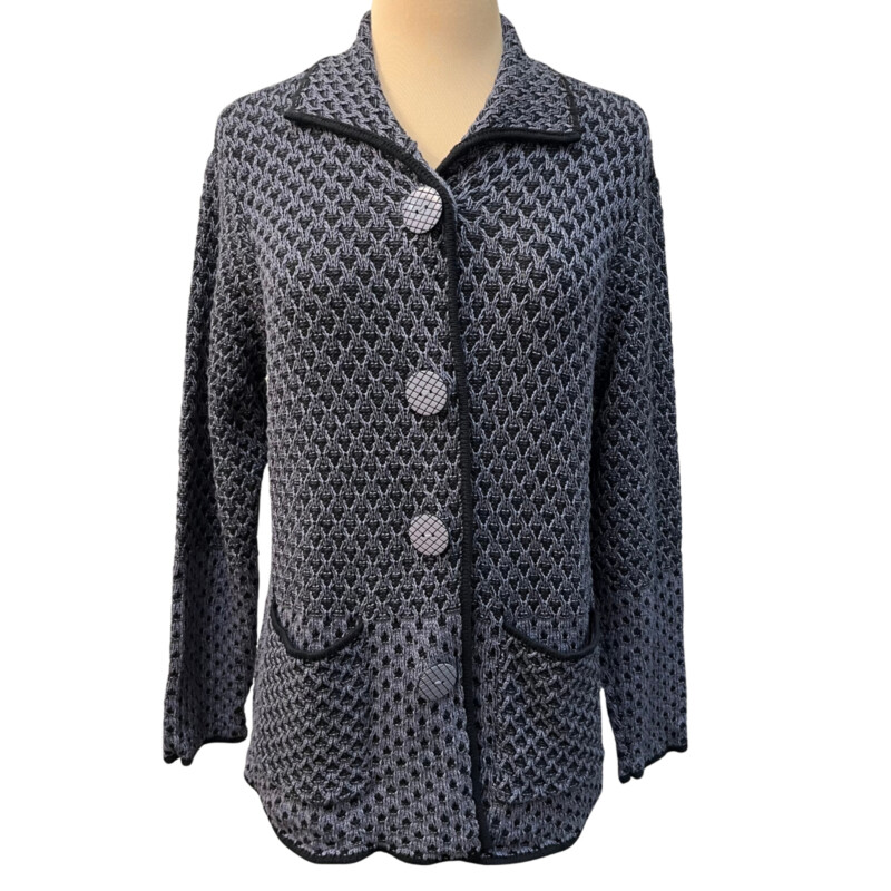 Habitat Woven Button Cardigan<br />
100% Cotton<br />
Colors: Storm and Navy<br />
Size: Medium