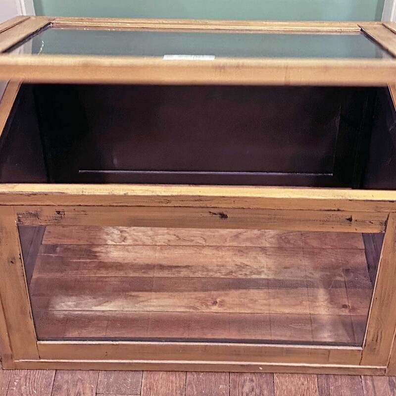 Glass Lift Top Storage Cabinet
31 In Wide x 21 In Deep x 33 In Tall.