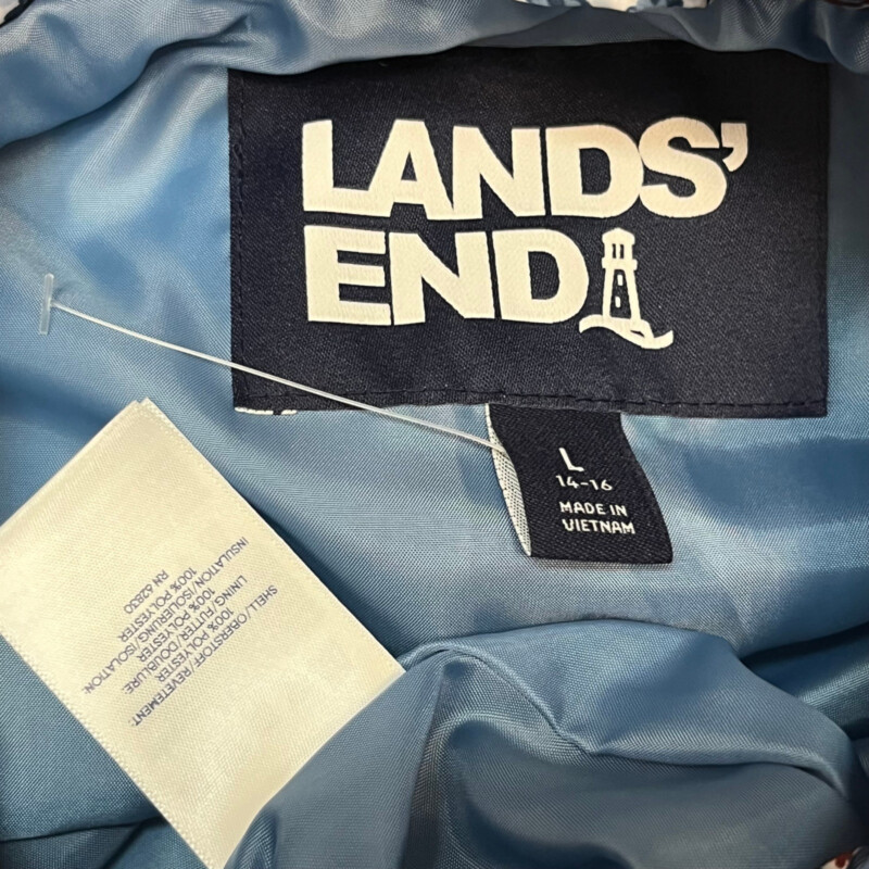 Lands End Quilted Vest<br />
Floral Pattern<br />
Zipper Closure<br />
Colors: Blues and Burgandy<br />
Size: Large