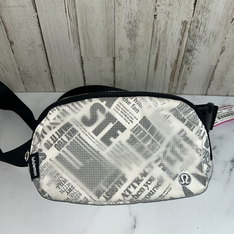 Manifest Print Belt Bag