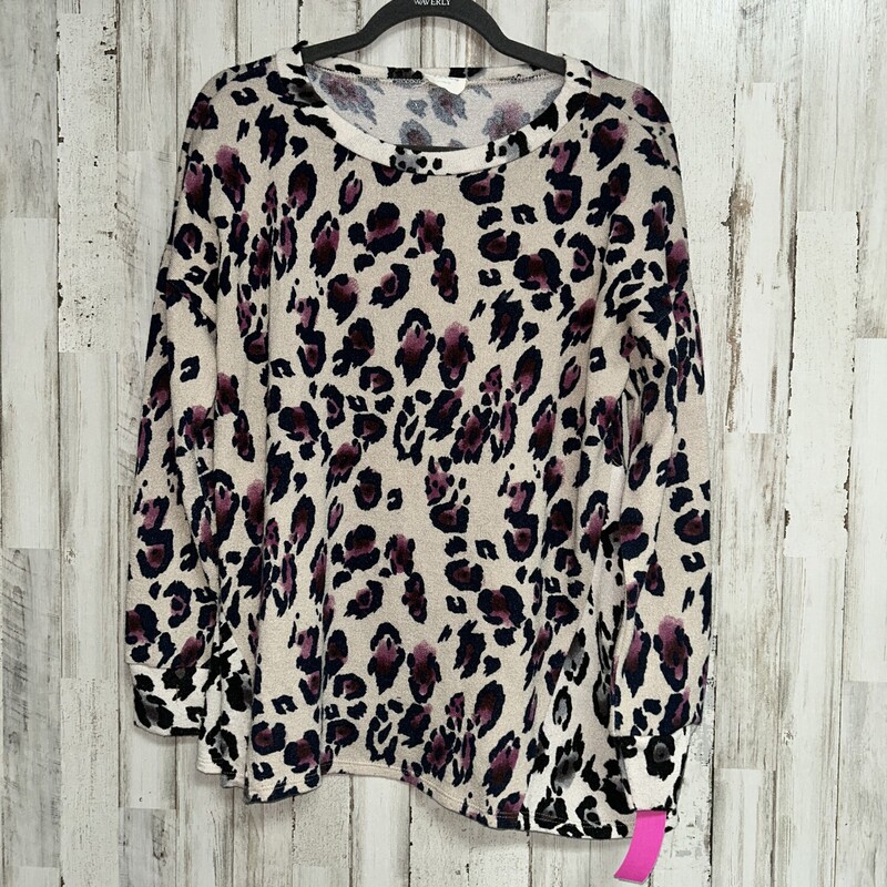 M Knit Leopard Print Top