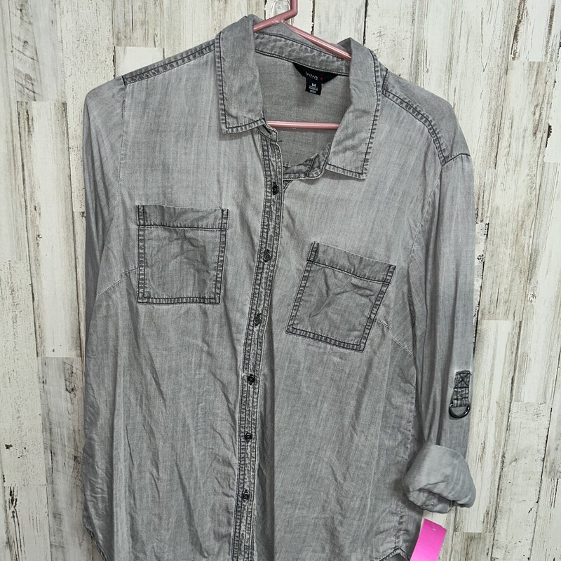 M Grey Button Up Shirt