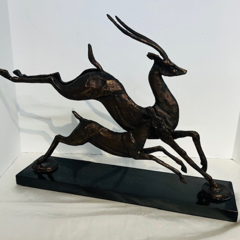 Irene Rochard Antelope Sculpture
Bonze Black
Size: 18 x 4 x 12H