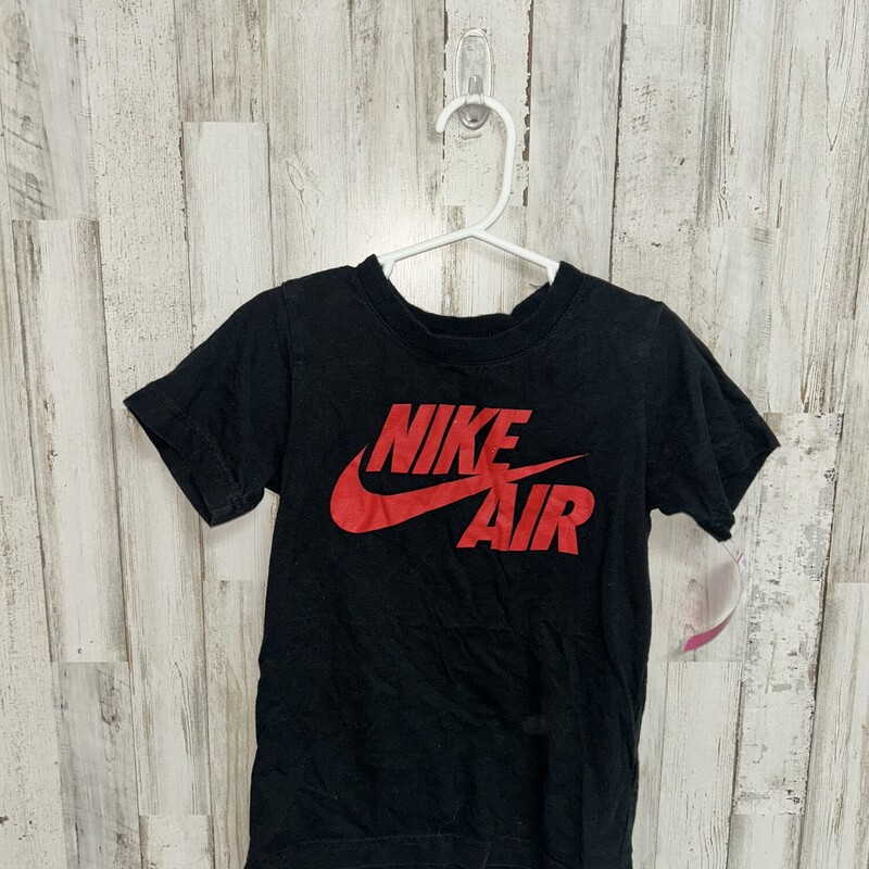 6 Nike Air Logo Tee