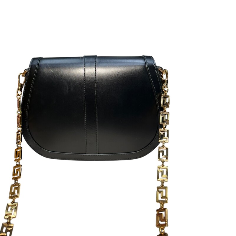 Versace Goddess Shoulder Black Bag<br />
<br />
Code: 04C0DD21B7580<br />
<br />
Dimensions: 9.5 Length x 7 Heigth<br />
<br />
<br />
Very good condition. Minor sctraching of the leather.<br />
<br />
<br />
Does not come with the original dust bag or box.