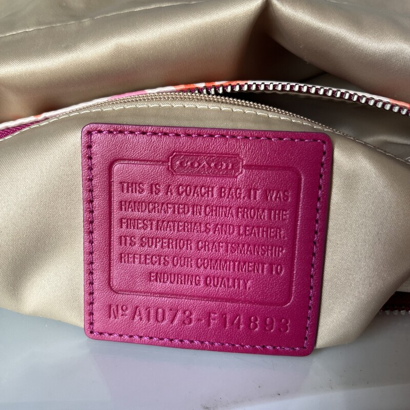 Coach Carriage Saddle, Pink, Size: None<br />
Coach Satchel from Y2K era<br />
Pink carriage print on waxed canvas with pink patent leather trim<br />
It  closes with a large flap and a top zipper<br />
Inside it has two slip pockets and one zippered pocket<br />
<br />
17 x 11.5 x aprox. 3.5<br />
Handle drop: 7.5 as shown and you can adjust it a little shorter if you like.<br />
Excellent condition, No flaws!<br />
thanks for for looking!<br />
#842420