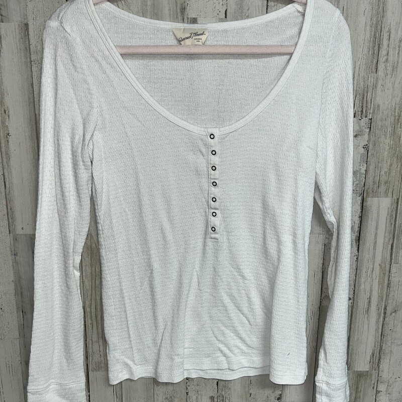 M White Button Longsleeve