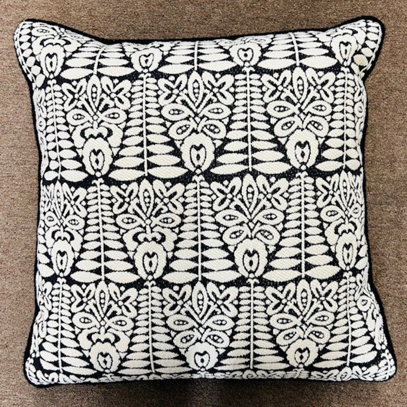 Arhaus Aristo Down Pillow
Black White
Size: 22x22