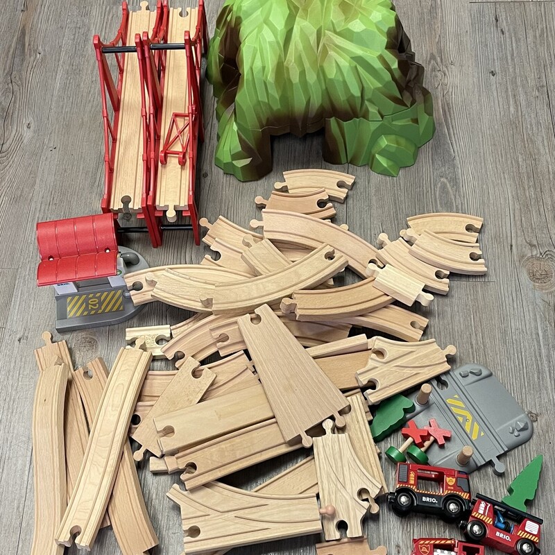 Assorted Wooden Tracks, Brio Trains Included , Multi, Size: Pre-owned