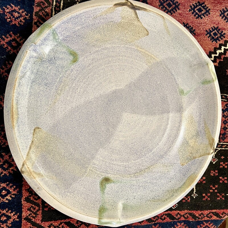 Platter Large Pottery, Lt Blue,
Size: 19 Diam