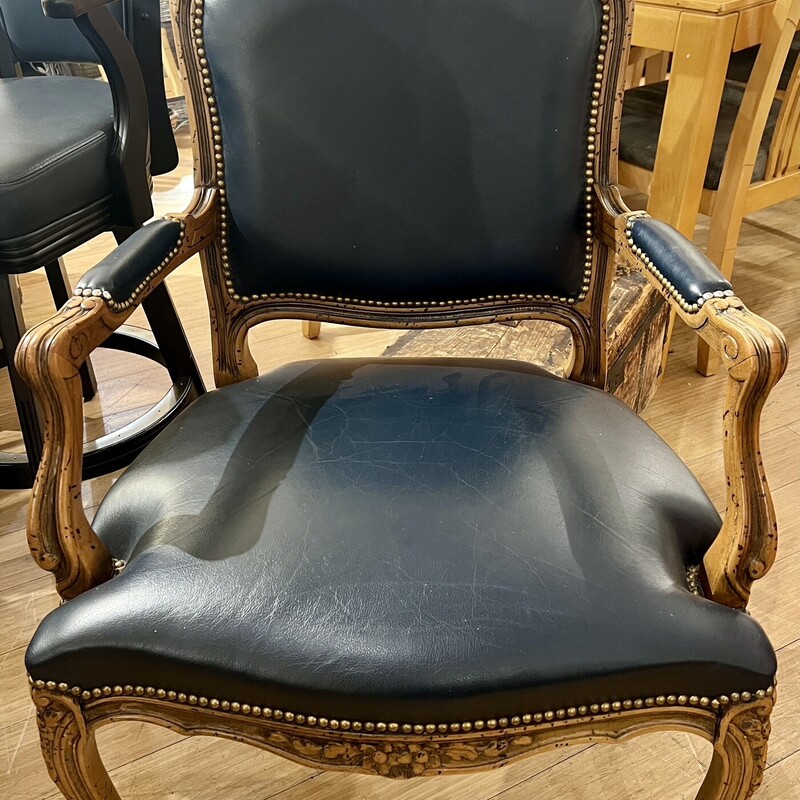 Chair Chateau D Ax Spa, Leather, Size: 28x22x40

2 Chairs Available