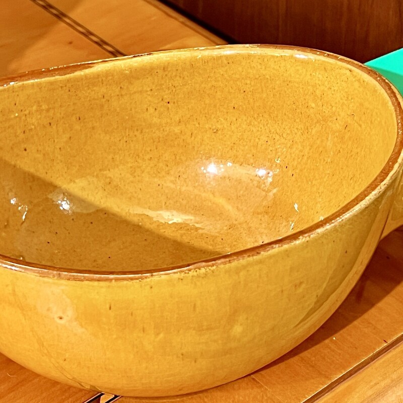 Bowl W/Handle Pottery