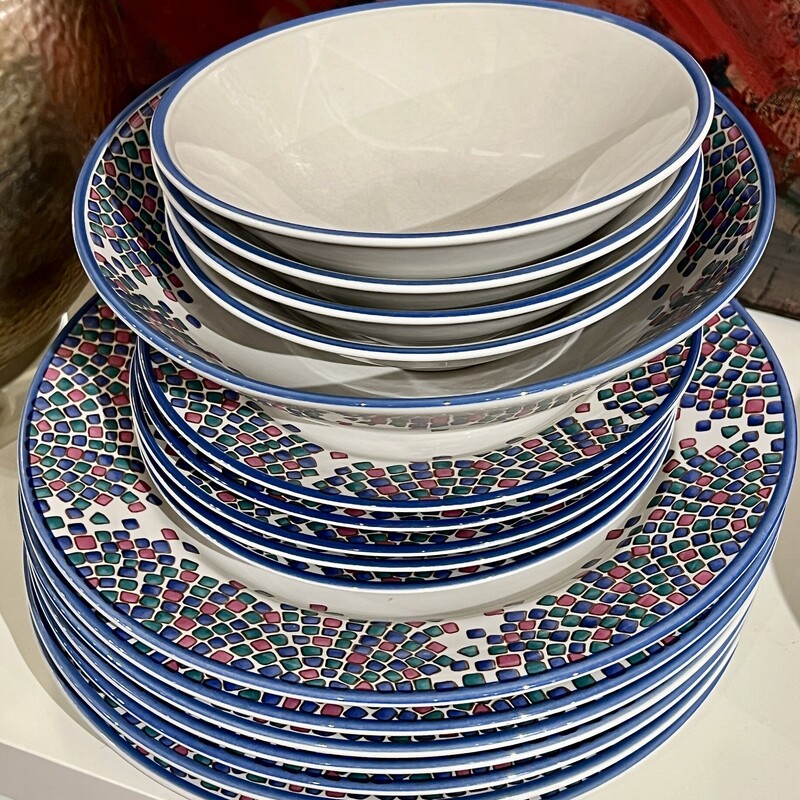 Dishware Ipanema Japan,
Size: 17 Pieces