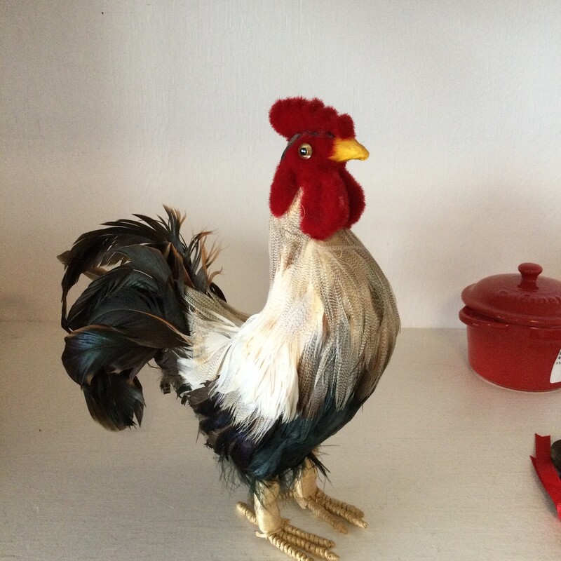 Feathered Rooster,
Brown/Red,
Size: 9.5 X 9 In