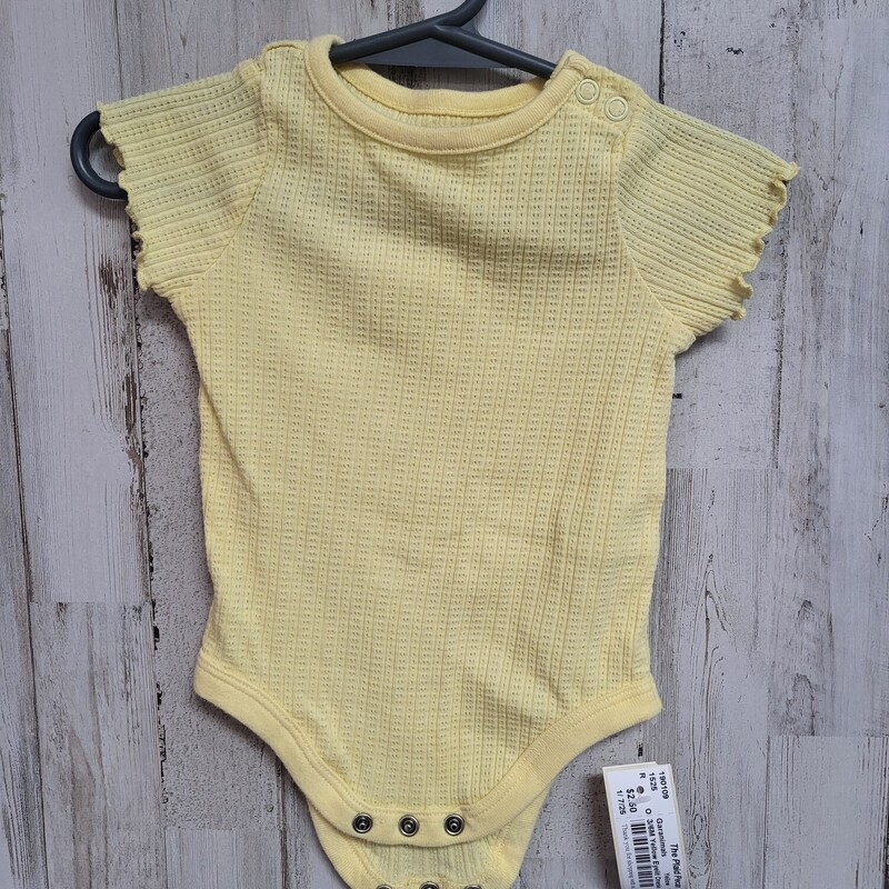 3/6M Yellow Eyelit Onesie