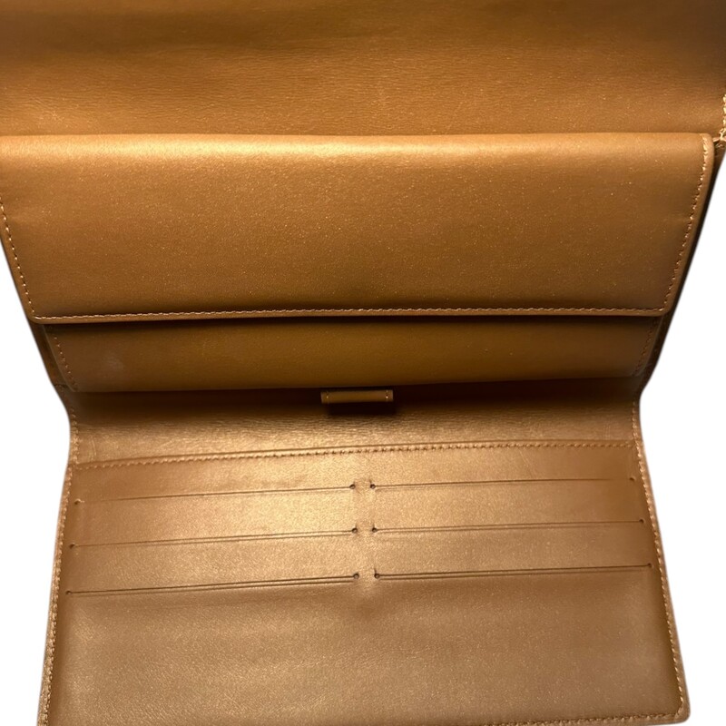 Louis Vuitton Matte Gold Wallet<br />
<br />
Date Code:TH0093<br />
<br />
Dimensions:<br />
Height: 4<br />
Width: 7.25<br />
Depth: 1<br />
<br />
Very Good condition. Minor marks on hardware<br />
<br />
Does not come with the original dust bag or box.