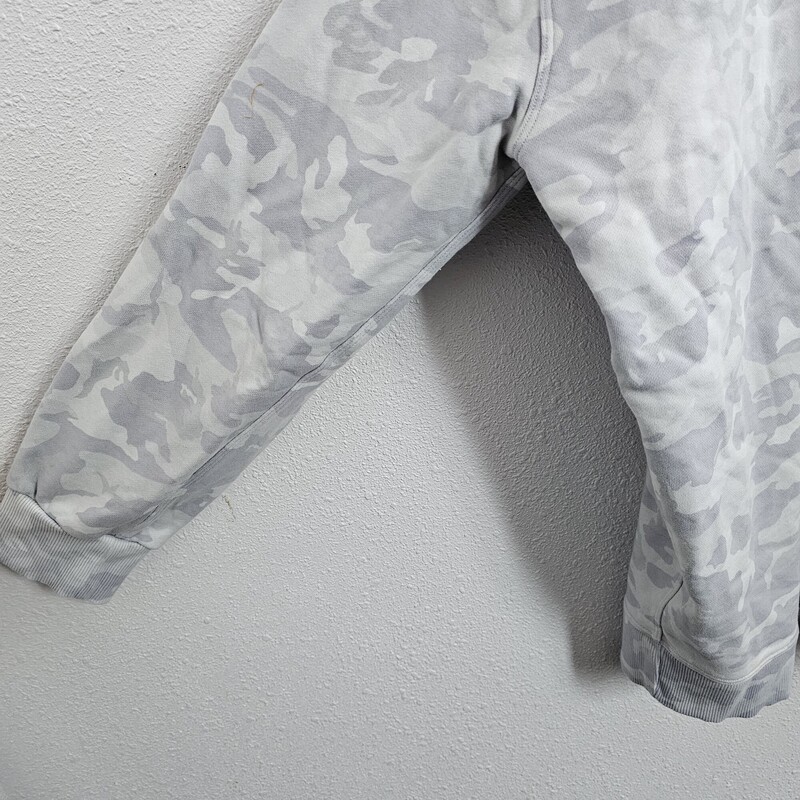 Lululemon, GryCamo, Size: Large