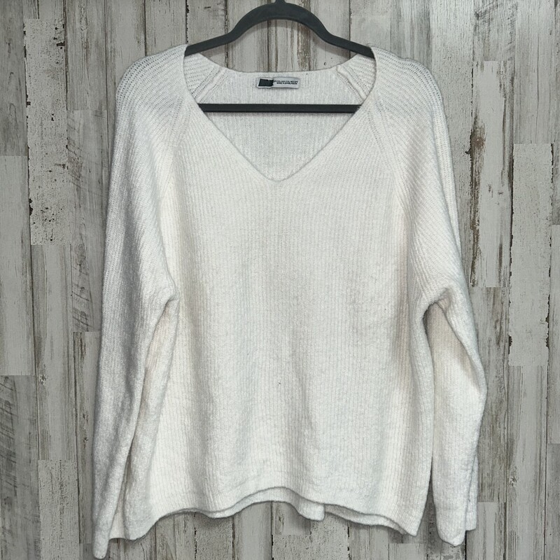 2X White Knit Sweater