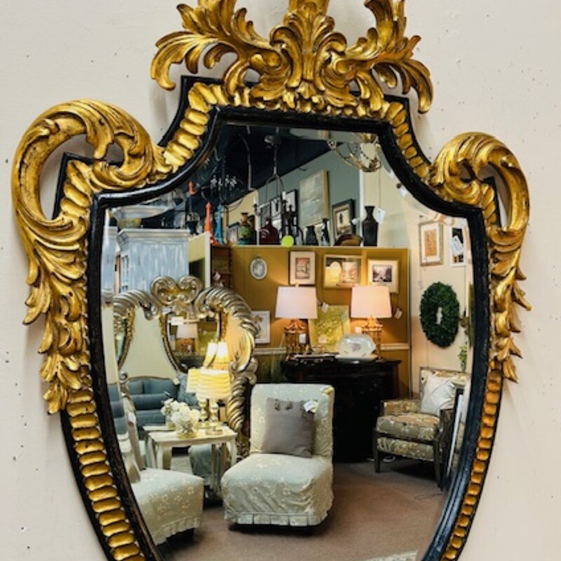 Harrison&Gil Dauphine
Black Gold Wood
Size: 36x52H
As Is- Wood Chips
Matching Mirror Sold Separately