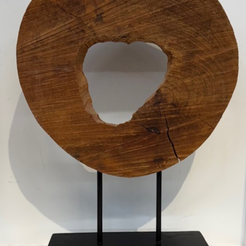 Round Wood Sculpture On Stand
Brown Black
Size: 12x18.5H