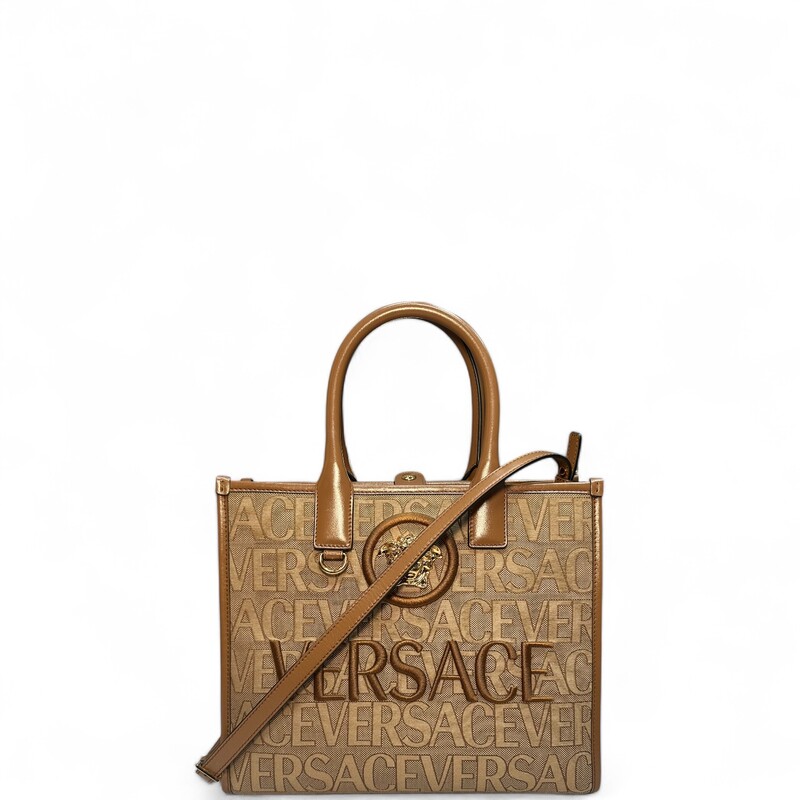 Versace La Medusa  All Over logo Brown Tote

Dimensions:
Height: 10
Width: 11.5
Depth: 4.75

In excellent condition. Like new.

Does not come with original dust bag or box.