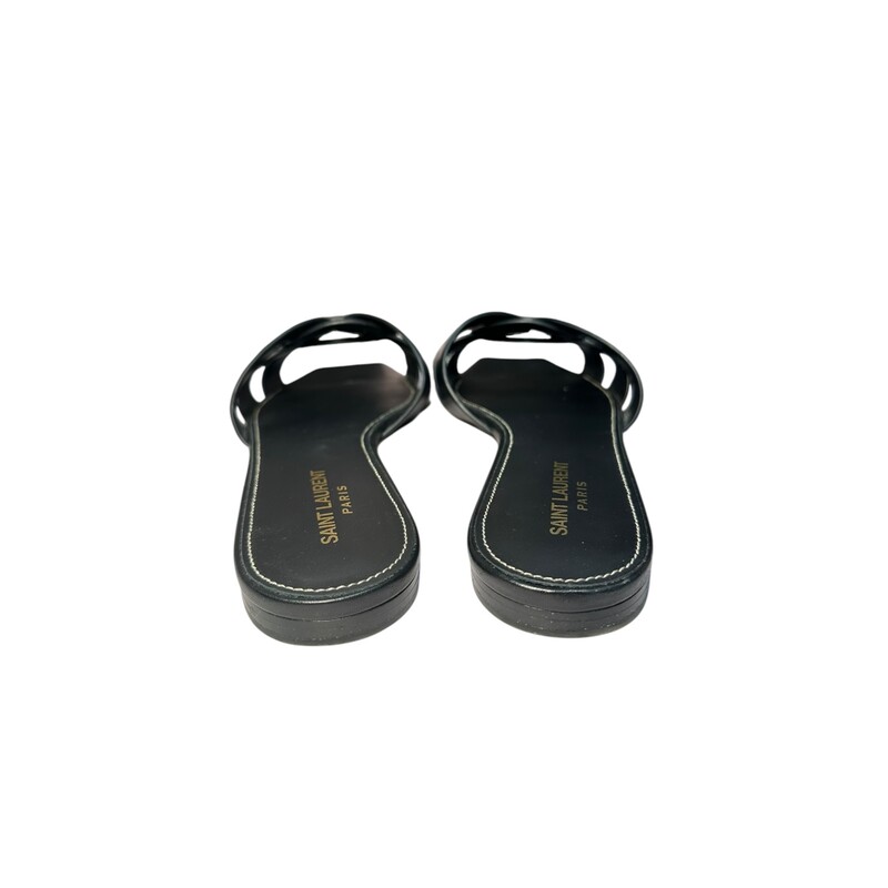 Saint Laurent Tribute Woven Sandals<br />
<br />
Size: 40.5<br />
<br />
T 571952<br />
<br />
Comes with original dust bag and box.