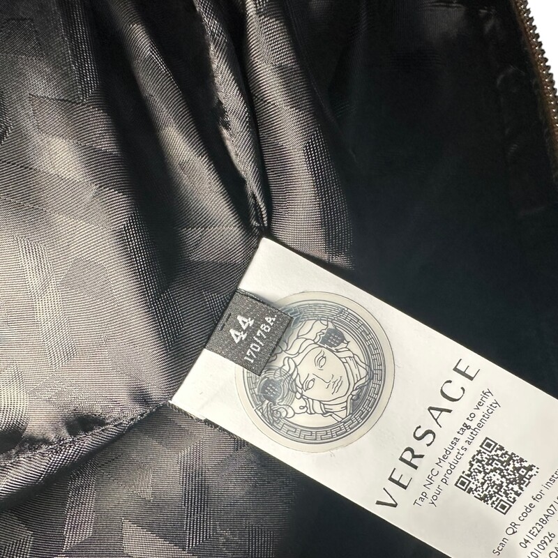 Versace All Over Logo Jacquard  Skirt<br />
<br />
Size 44<br />
<br />
Like New