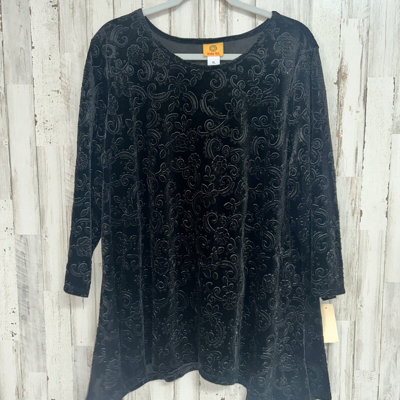 XL Black Velvet Print Top