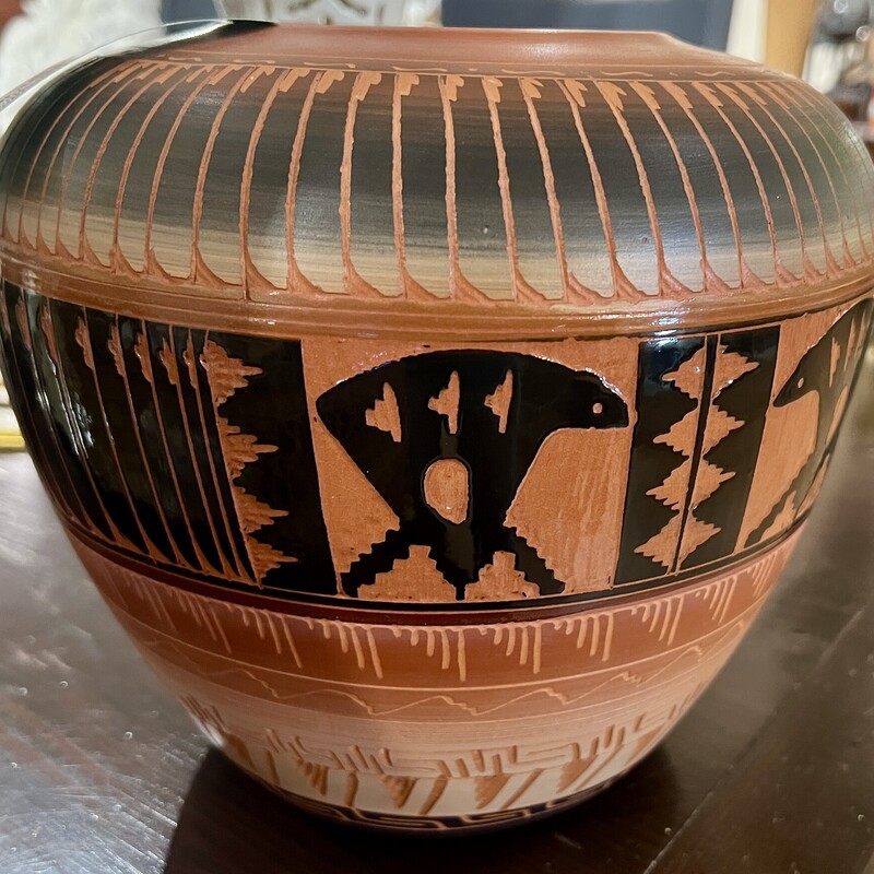 Vase Cynthia Lee Navajo, Signed, Size: 9x9