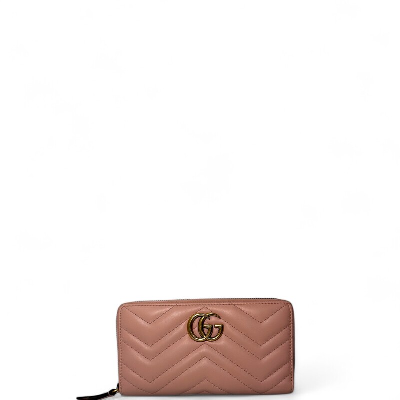 Gucci Marmont Zip Around Wallet

Style Code: 443123.2149

Very good condition. Minor corner wear.

Does not come with original box or dust bag.