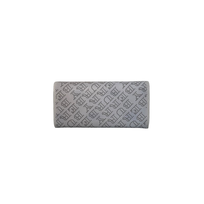 Burberry Peforated Logo White & Blue Wallet<br />
<br />
Dimensions:7.5L x4 H<br />
<br />
In very good condition. Some very minor marks on the leather. Light color transfer throughout the wallet.<br />
<br />
Does not come with original dust bag or box