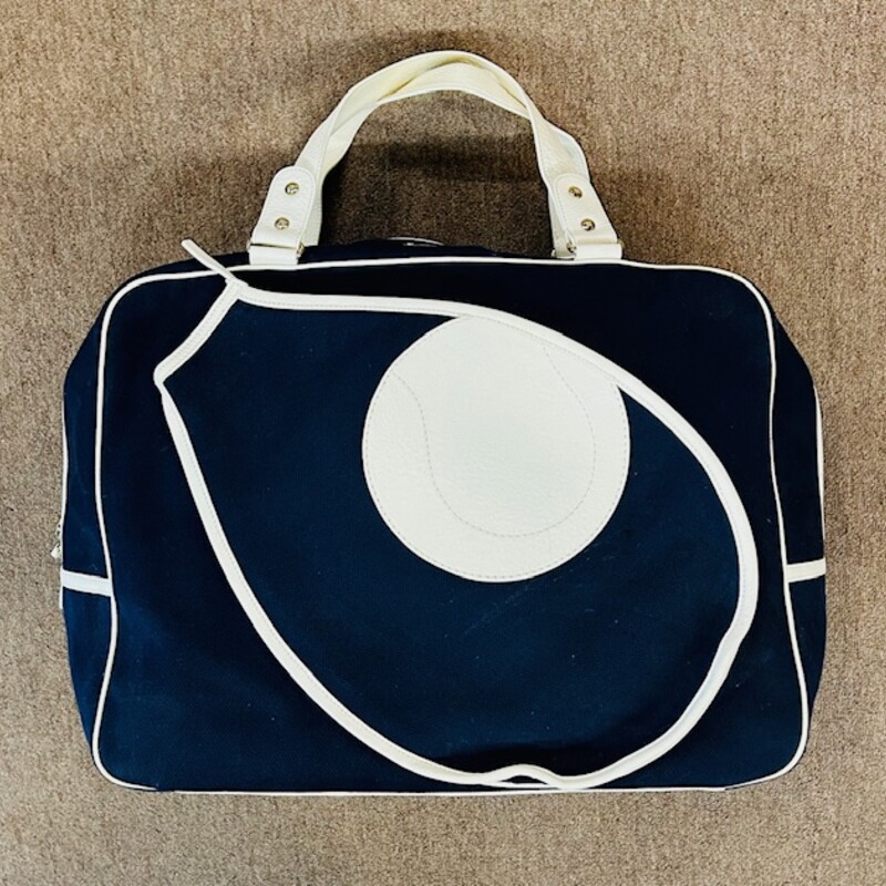 Kate Spade Tennis Bag
Navy White
Size: 25 x 15H