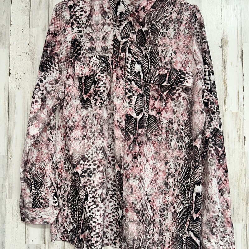 XL Pink Print Button Up