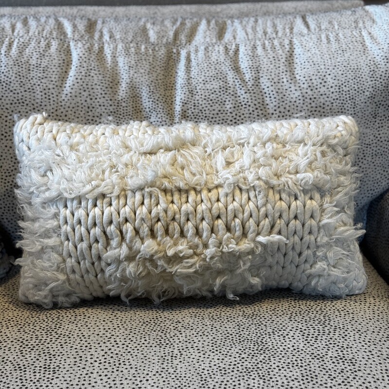 Wool Cable Knit Pillow