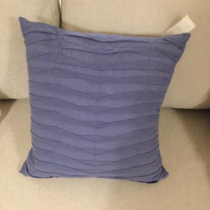 Toss Cushion,
Perwinkle,
Size: 15 X 16 In