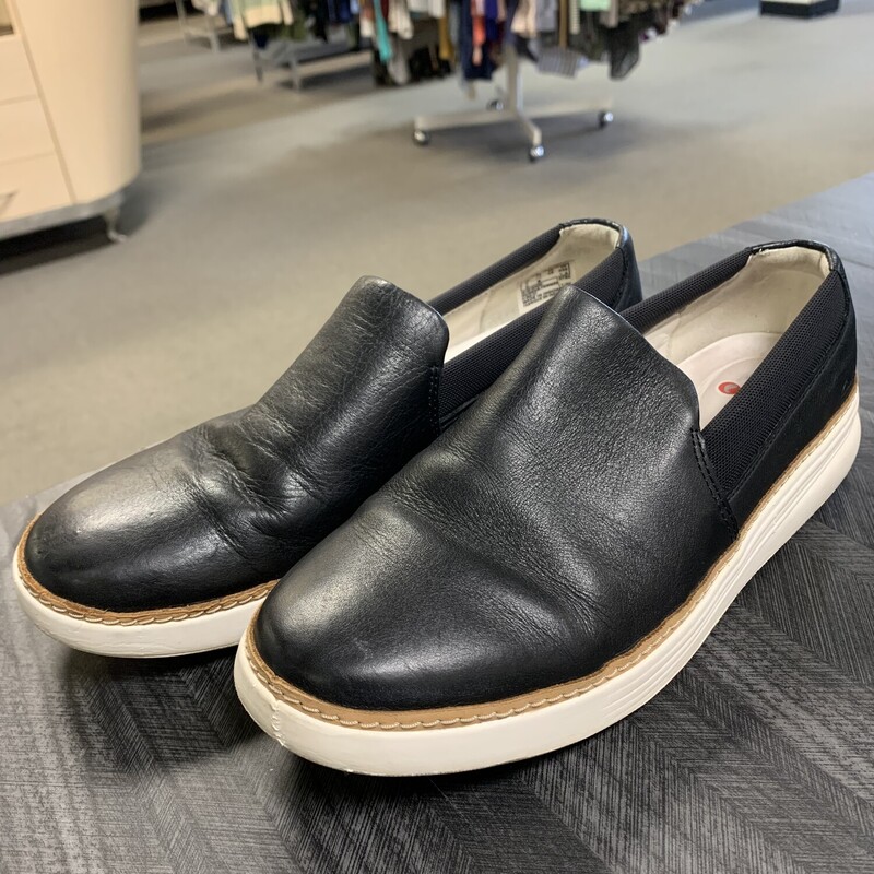 Black Clarks Shoes