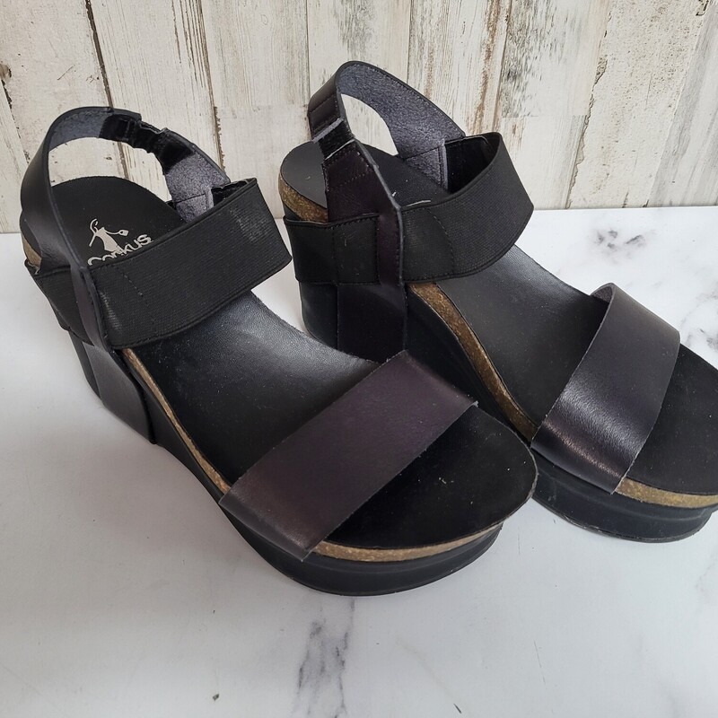 A7 Black Strap Wedges