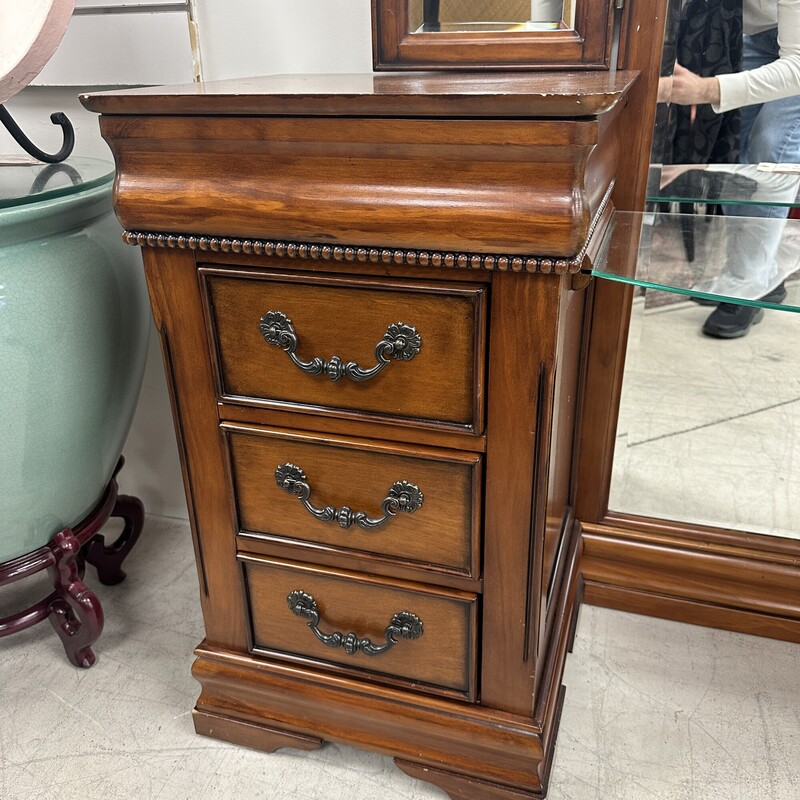 Wood Vanity +Mirror, 8 Drawers. No stool is included.
Size: 57x17x72