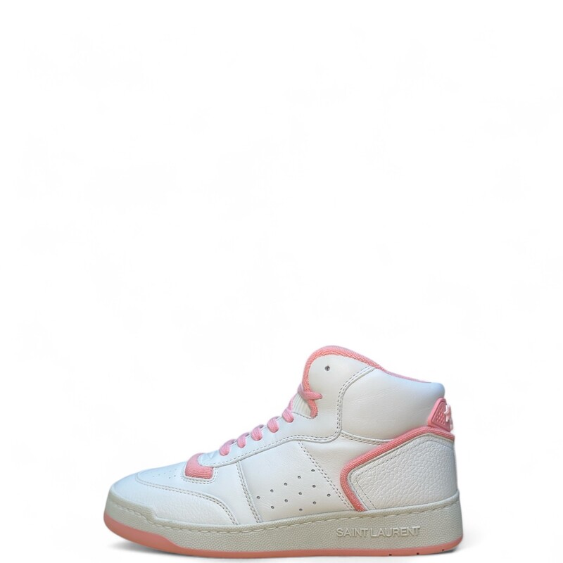 Saint Laurent Jefferson Pink Sneakers

Style Code : PO 686379

Very good condition. Some minor wear on bottoms.

Comes with original dust bag and box.