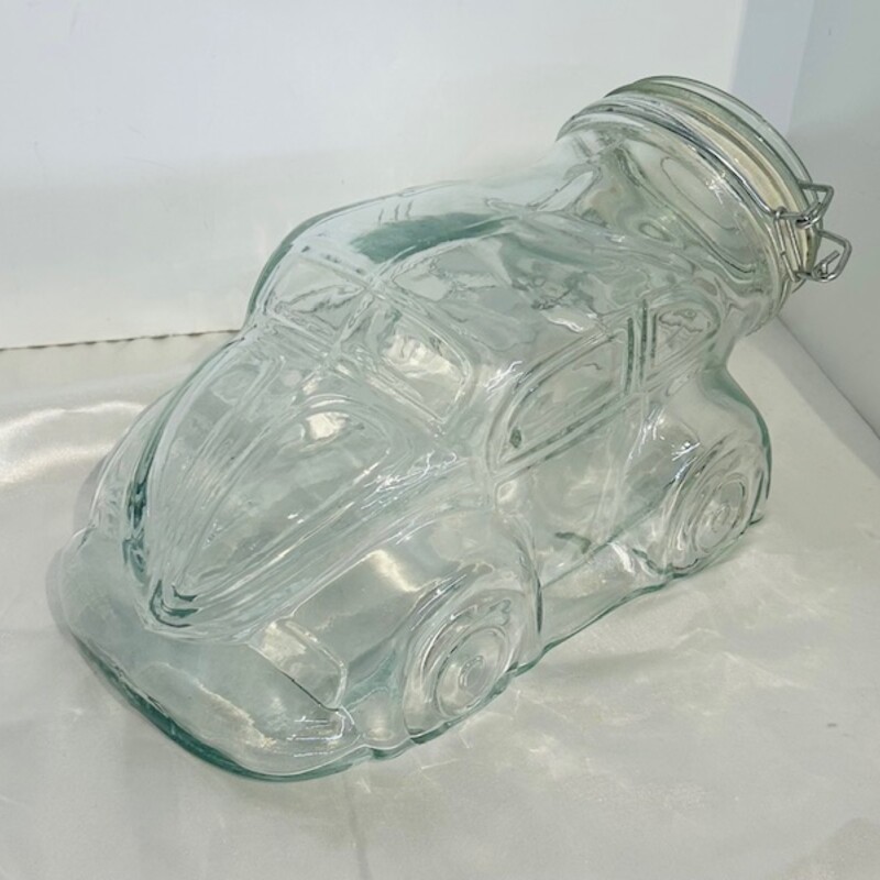 Glass Car Cookie Jar
Clear
Size: 11x5.5H